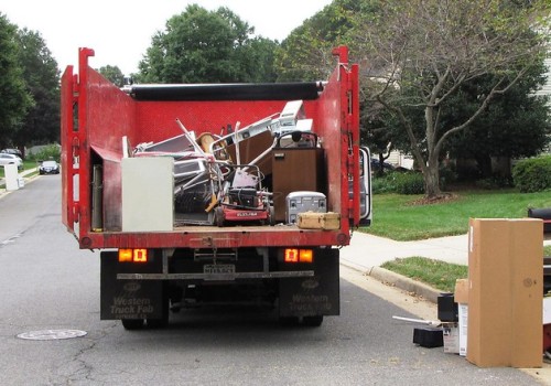 From Paint Cans To Clean Spaces: Junk Removal In Surrey, BC After House Painting