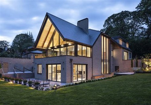 Why Structural Engineers Appreciate Well-Maintained Exterior Surfaces